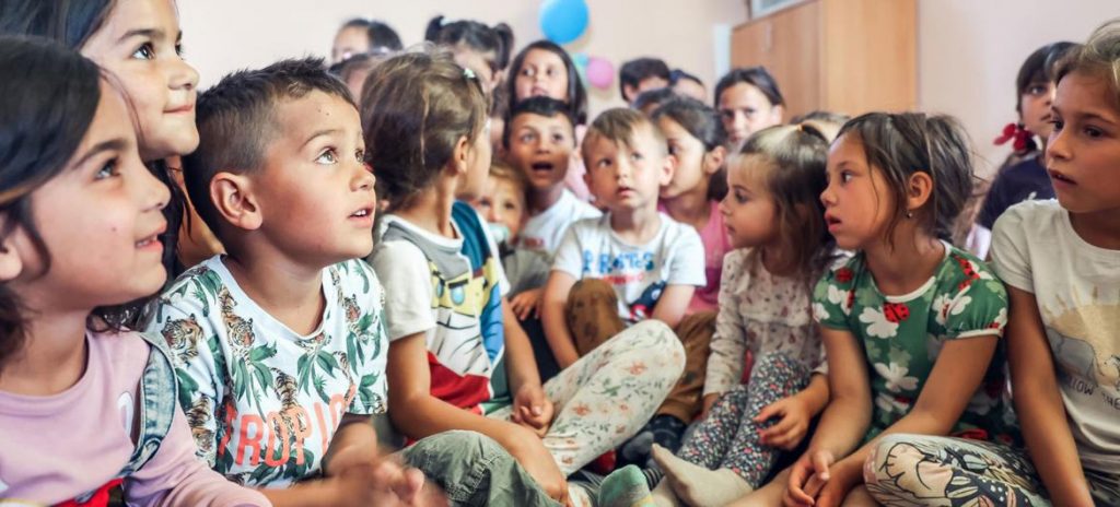 Guerra gera perda na aprendizagem entre jovens ucranianos