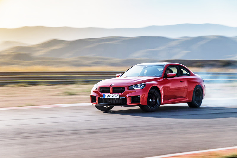 BMW M2 chega ao Brasil completamente renovado