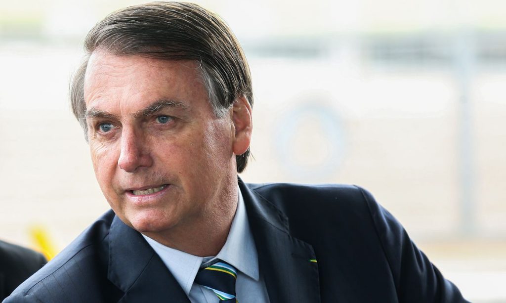 Bolsonaro tenta nova cartada para disputar eleições após condenação no TSE