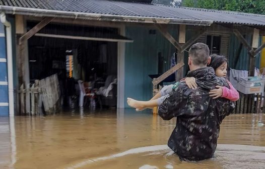 Ciclone extratropical no RS faz 4,3 mil saírem de casa