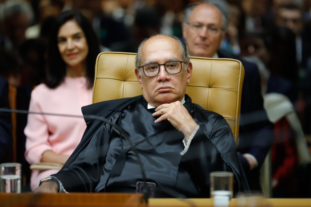 Gilmar critica ideia de mandato para ministro do STF, defendida por Pacheco