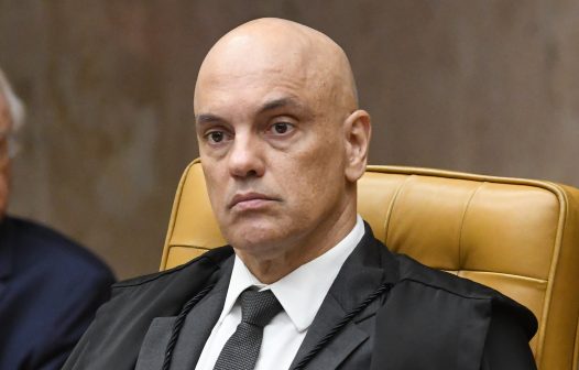 Moraes vota para condenar mais oito bolsonaristas do 8 de janeiro