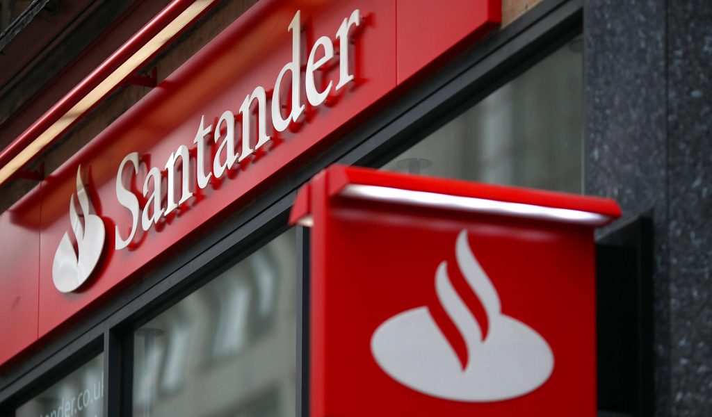 Santander teve lucro de 2,9 bilhões de euros no 3º trimestre