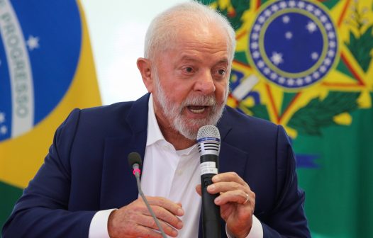 Lula diz que novo presidente da Argentina precisa gostar de democracia