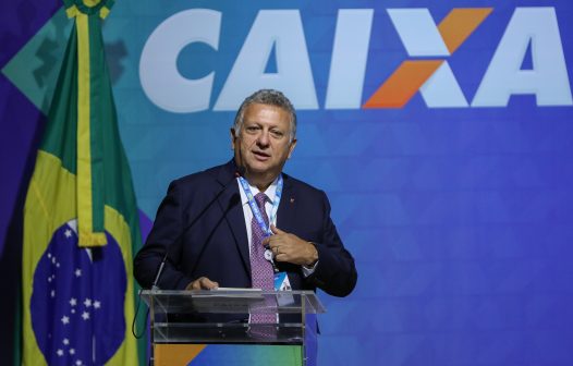 Fernandes promete modernizar o banco público