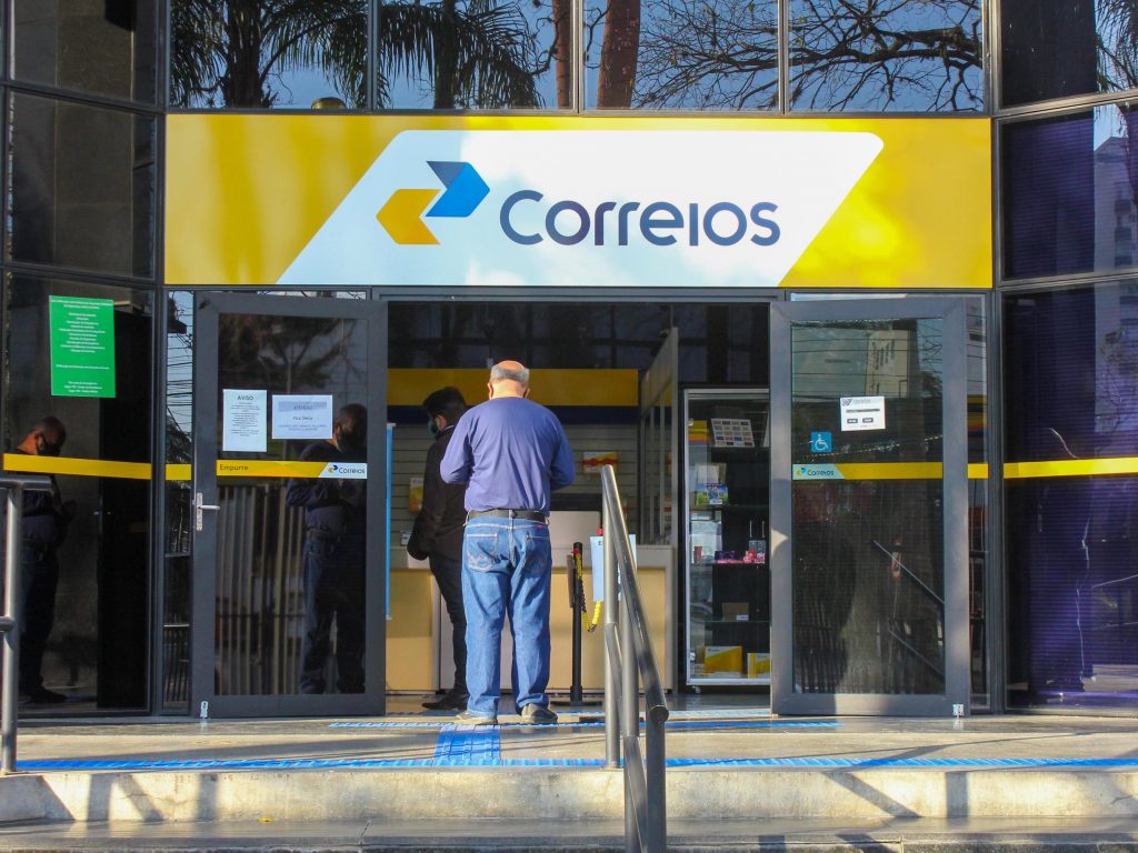 Funcionários dos Correios desistem de greve