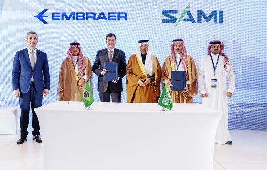 SAMI e Embraer iniciam cooperação em defesa e segurança