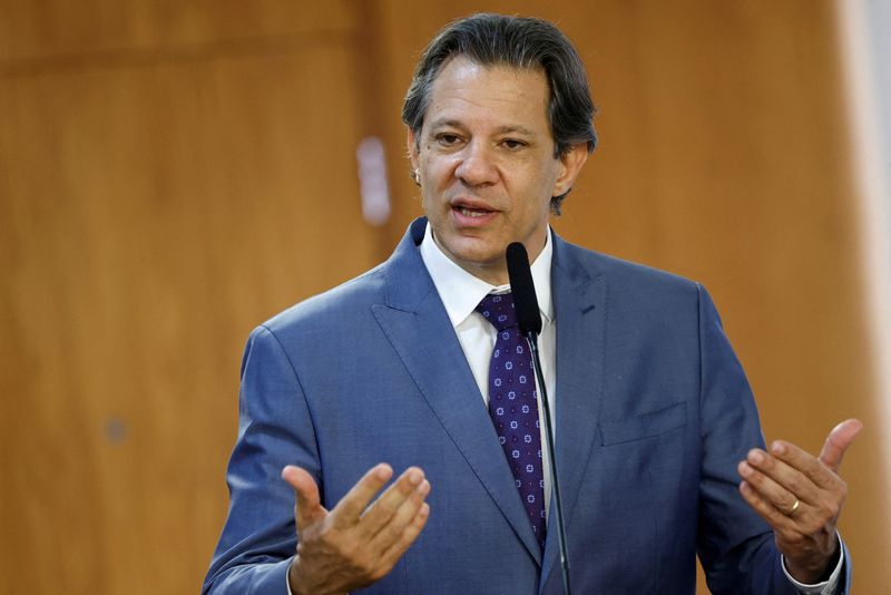 Haddad afirma que País pode e deve gastar, mas tem de saber fazê-lo