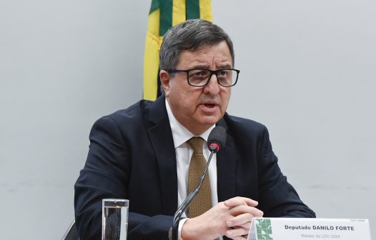 Governo decidiu manter meta de déficit zero para 2024 na LDO