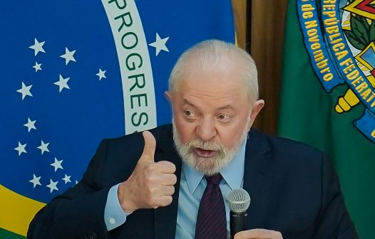 Lula sanciona lei para retomada de mais de 11 mil obras inacabadas