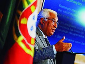 Primeiro-ministro português pede demissão