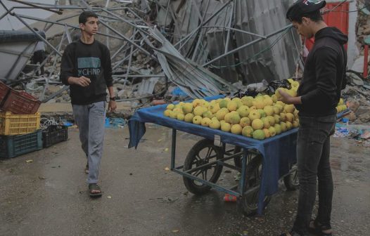 Novos bombardeios em Gaza aprofundam crise