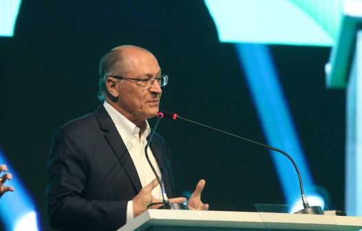 Alckmin diz que cumprir arcabouço ajuda política monetária