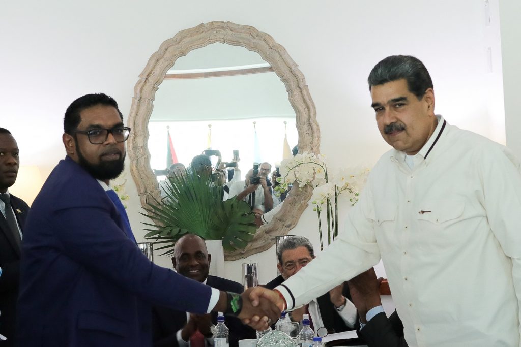 Venezuela e Guiana concordam em não usar força para resolver disputa