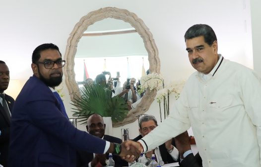 Venezuela e Guiana concordam em não usar força para resolver disputa