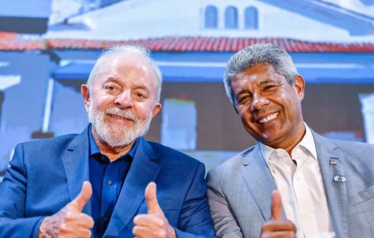 Lula assina acordo para criação de parque aeroespacial na Bahia