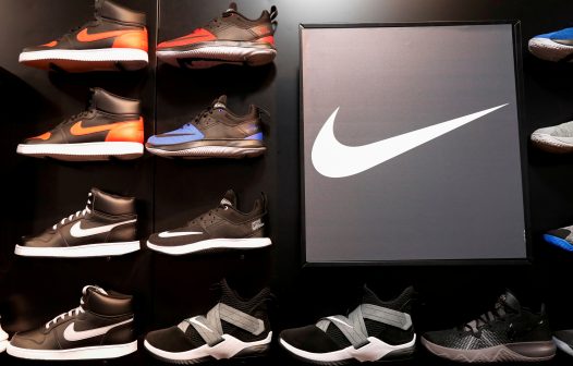 Nike pretende cortar US$ 2 bilhões em custos