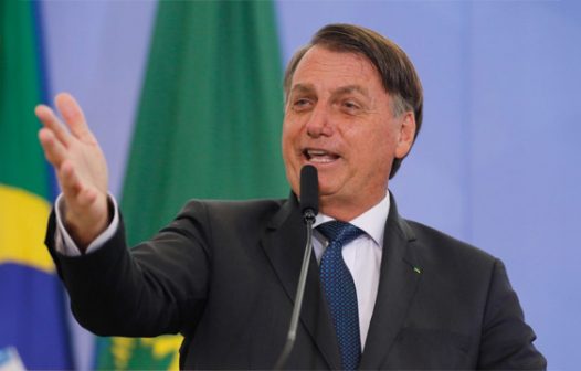 Bolsonaro diz que não sabia que tinha cofre em casa