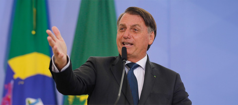 Bolsonaro diz que não sabia que tinha cofre em casa
