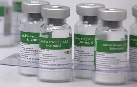 Clínicas expressam preocupação por falta de vacina contra a dengue