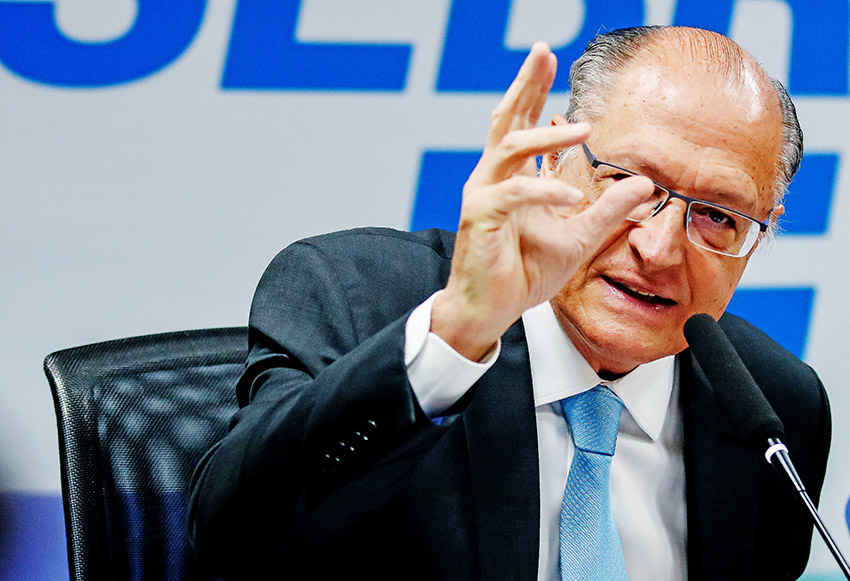 Alckmin pede que Senado aprove rapidamente projeto do combustível do futuro