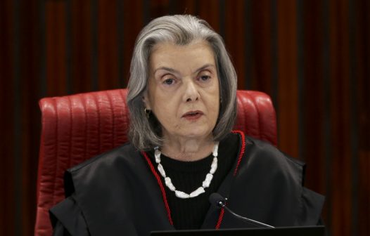 Cármen Lúcia diz que Lula avançou nas medidas de política ambiental