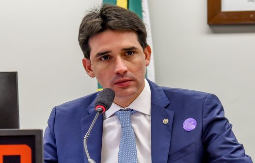 Ministro anuncia plano que duplicará voos para o RS