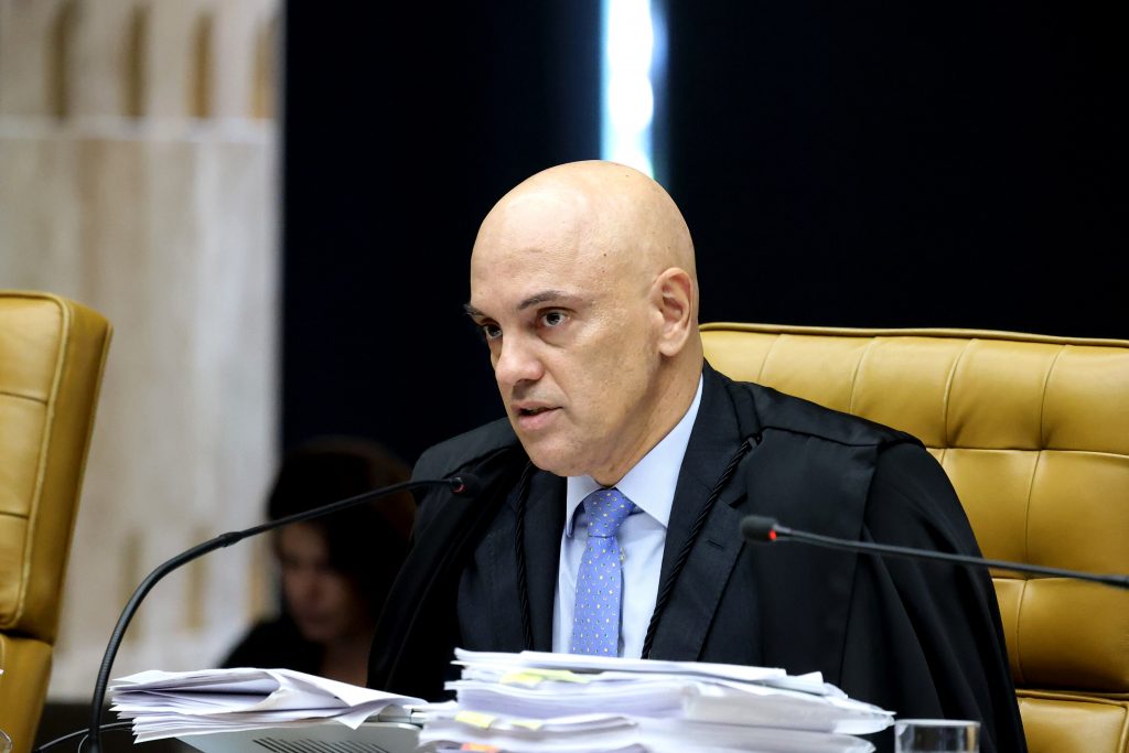 Moraes comunica Lira sobre prisão de Chiquinho Brazão após STF chancelar sua decisão