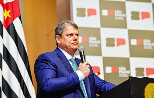 Tarcísio nega que vai sair do Republicanos para se filiar ao PL de Bolsonaro