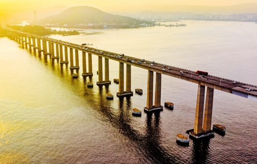 Ponte Rio-Niterói completa 50 anos