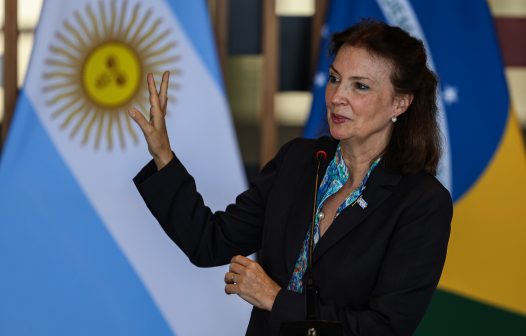 Ministra argentina recua e diz que Milei não vai interferir no embate de Musk com STF