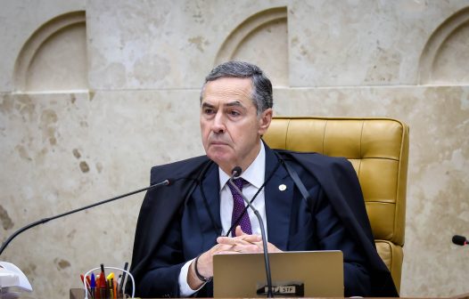 Barroso diz que as empresas do País se submetem às decisões judiciais