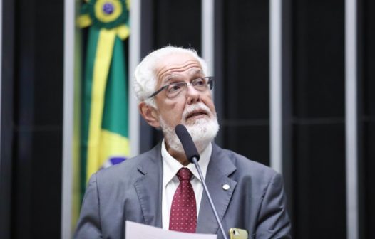 Deputado do PT completa lista tríplice para relatar cassação de Brazão