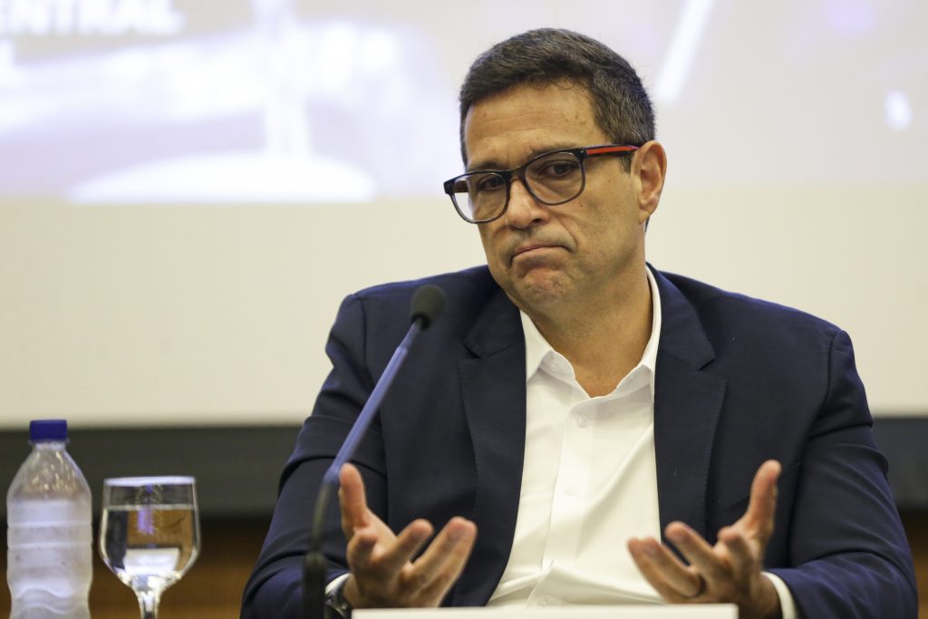 Campos Neto diz que BC fará o necessário para ancorar a inflação