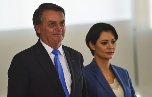 Justiça nega pedido de indenização feito por casal Bolsonaro a Lula