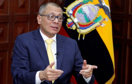 Jorge Glas é hospitalizado no Equador após ser preso