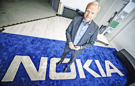 Nokia surpreende com lucro de 438 milhões de euros