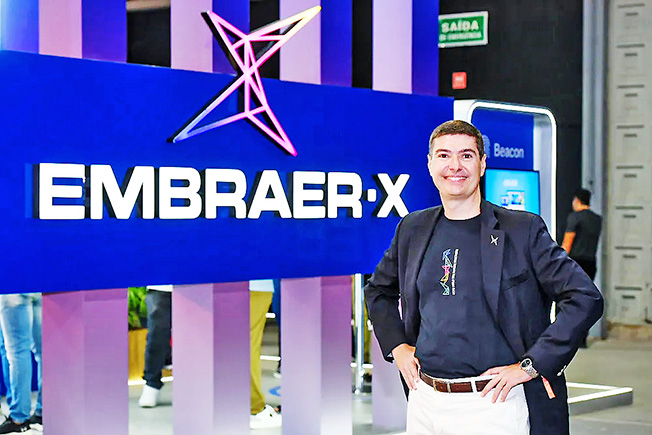 CEO da Embraer-X diz que viagens de táxi aéreo podem ser lançadas no Brasil dentro de dois anos
