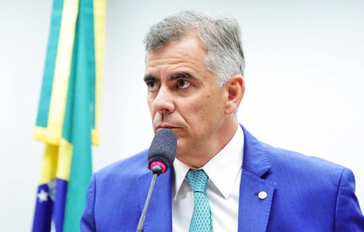 Câmara aprova projeto que acelera tramitação de punições para deputado ‘brigão’