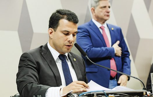 CCJ adia votação dos jogos de azar