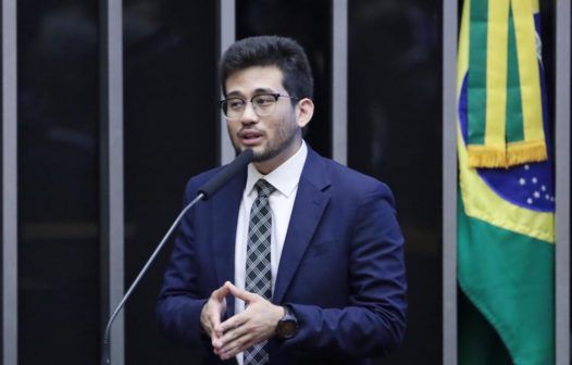 Oposição quer convocar ministro da Comunicação para explicar gabinete da ousadia