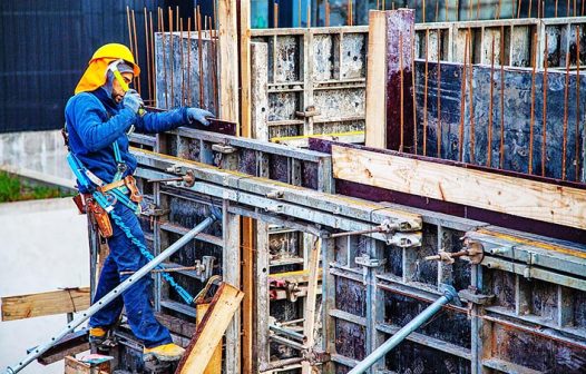 Brasil alcança recorde de 100 milhões de pessoas ocupadas