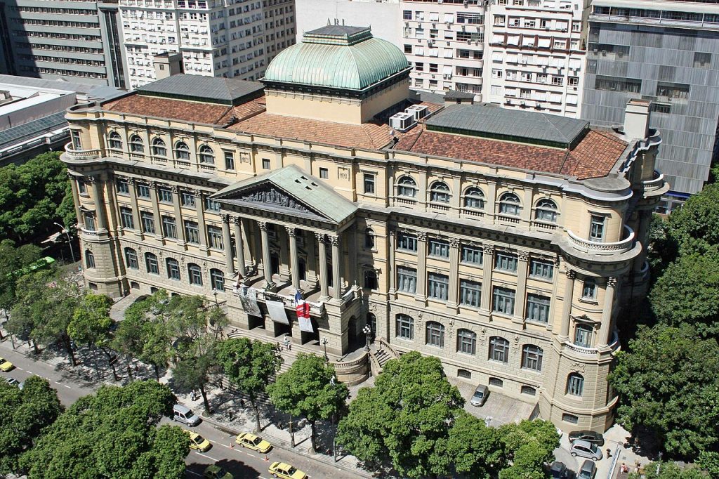 Biblioteca Nacional celebra os 500 anos de nascimento de Camões