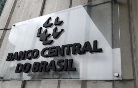 Mercado reduz previsão da inflação de 4,02% para 4% em 2024