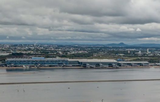 Aeroporto de Porto Alegre reabrirá parcialmente para voos em outubro