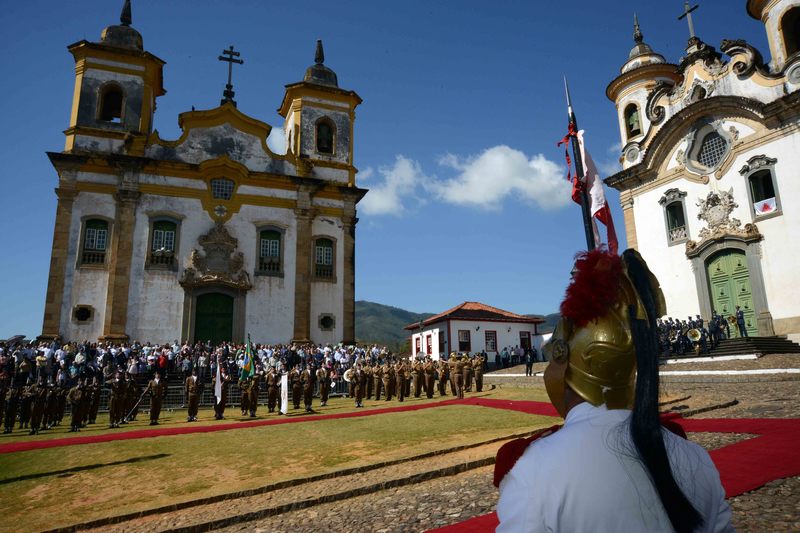 Medalha do Dia de Minas homenageia defesa dos atingidos pela tragédia de Mariana