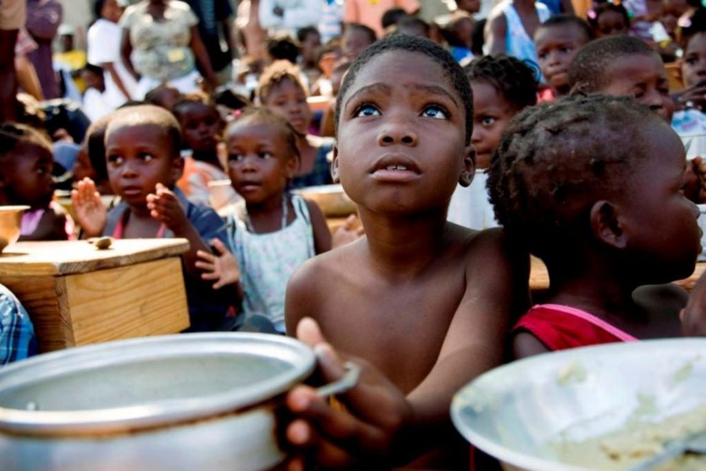 Fome não retrocedeu e afetou 733 milhões de pessoas em 2023