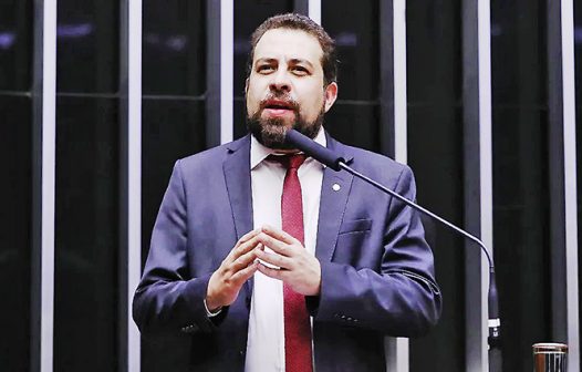 PT repassa R$ 30 milhões para Boulos como cota para mulheres