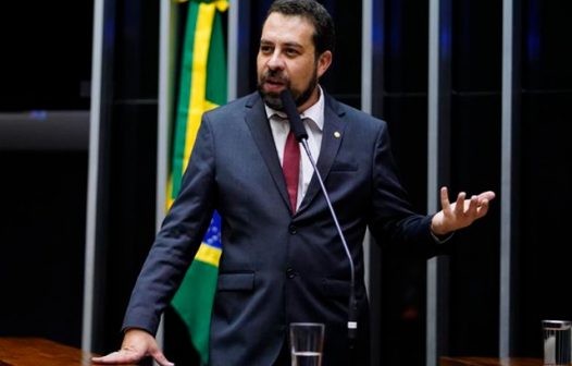 Boulos diz que, se eleito, chamará Tarcísio para construir soluções na segurança