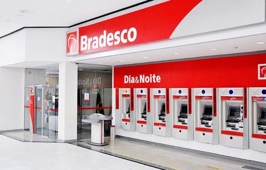 Bradesco fecha acordo para compra de 50% do Banco John Deere